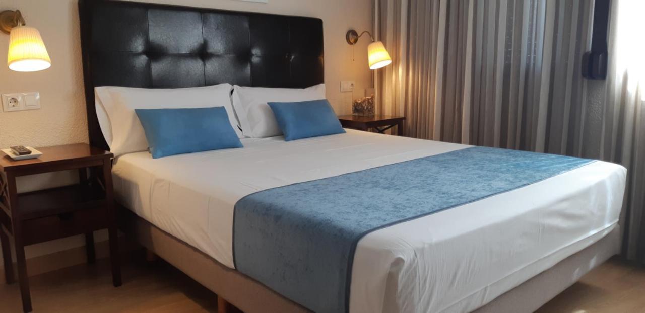 Hostal Rural Moratin Пастрана Экстерьер фото